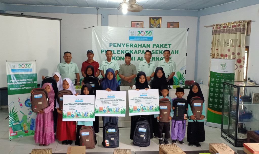 Asian Agri Boosts Jambi Communities with Education and Economic Support